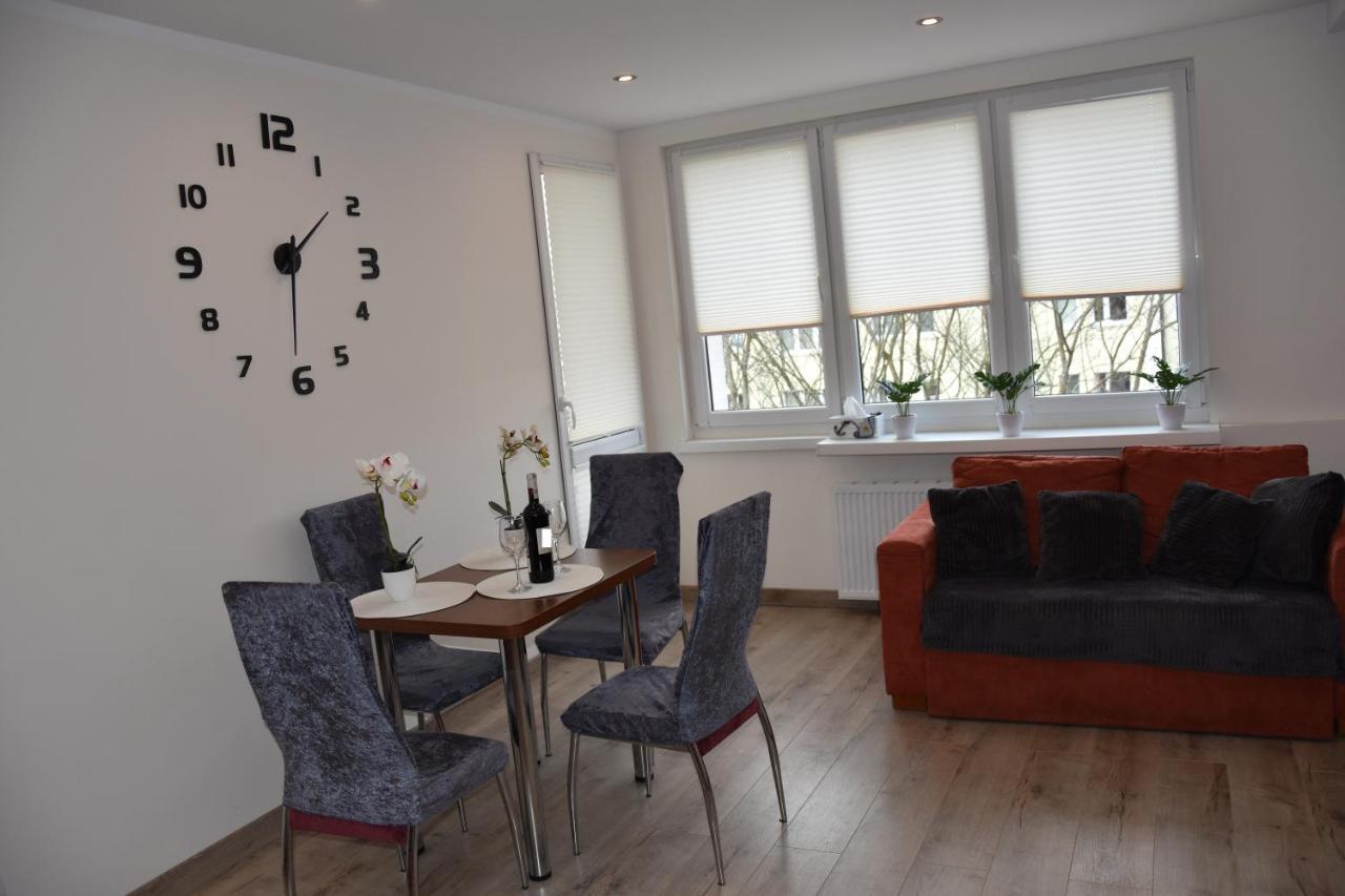 Apartament Centrum - Aleja Swietego Jana Pawla II 코워브제크 외부 사진
